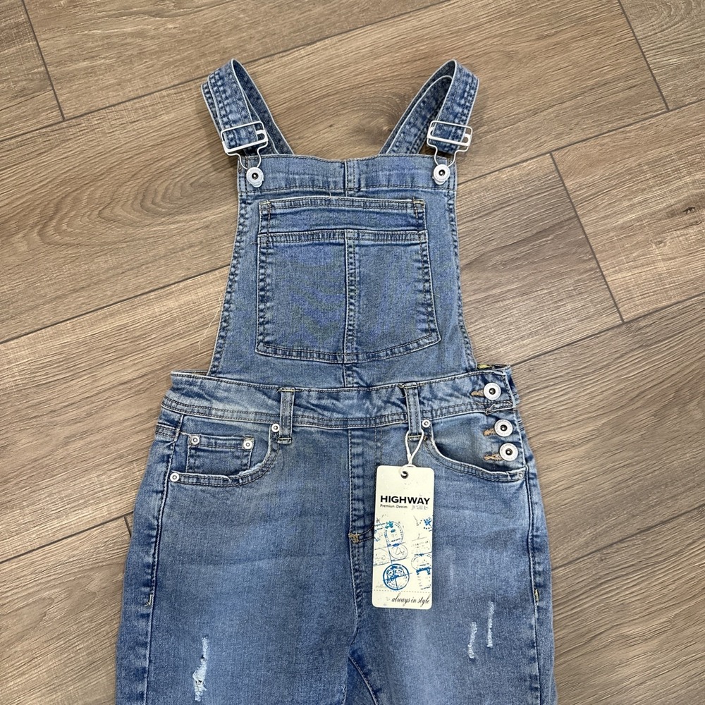 Highway Jeans Denim Overalls Junior's Size 3-4 Slim Straight Leg Stretch NWT